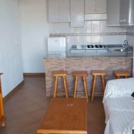 Phariza Apartment Famara